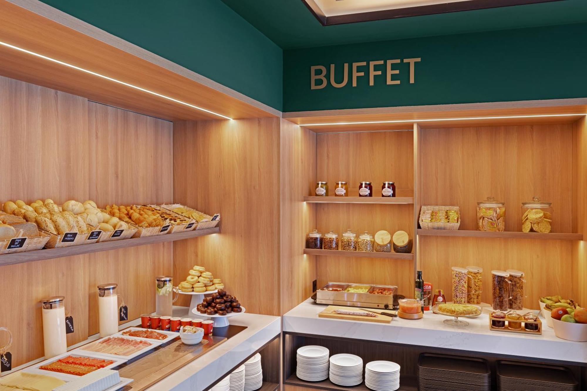 B&B Hotel Santiago Milladoiro Ngoại thất bức ảnh